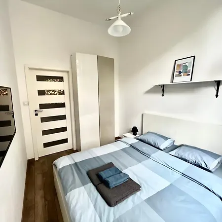 The Garbary - Parking Free Apartamento *